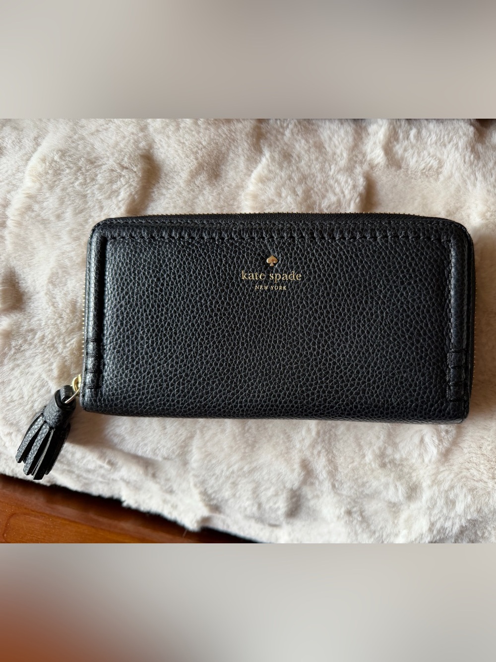 Classic Kate Spade of New York, Black Pebbled Leather Zip Wallet